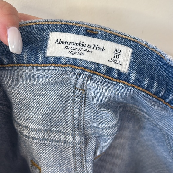 Abercrombie & Fitch The Cutoff Short High Rise Medium Wash Size 30 - Picture 5 of 6